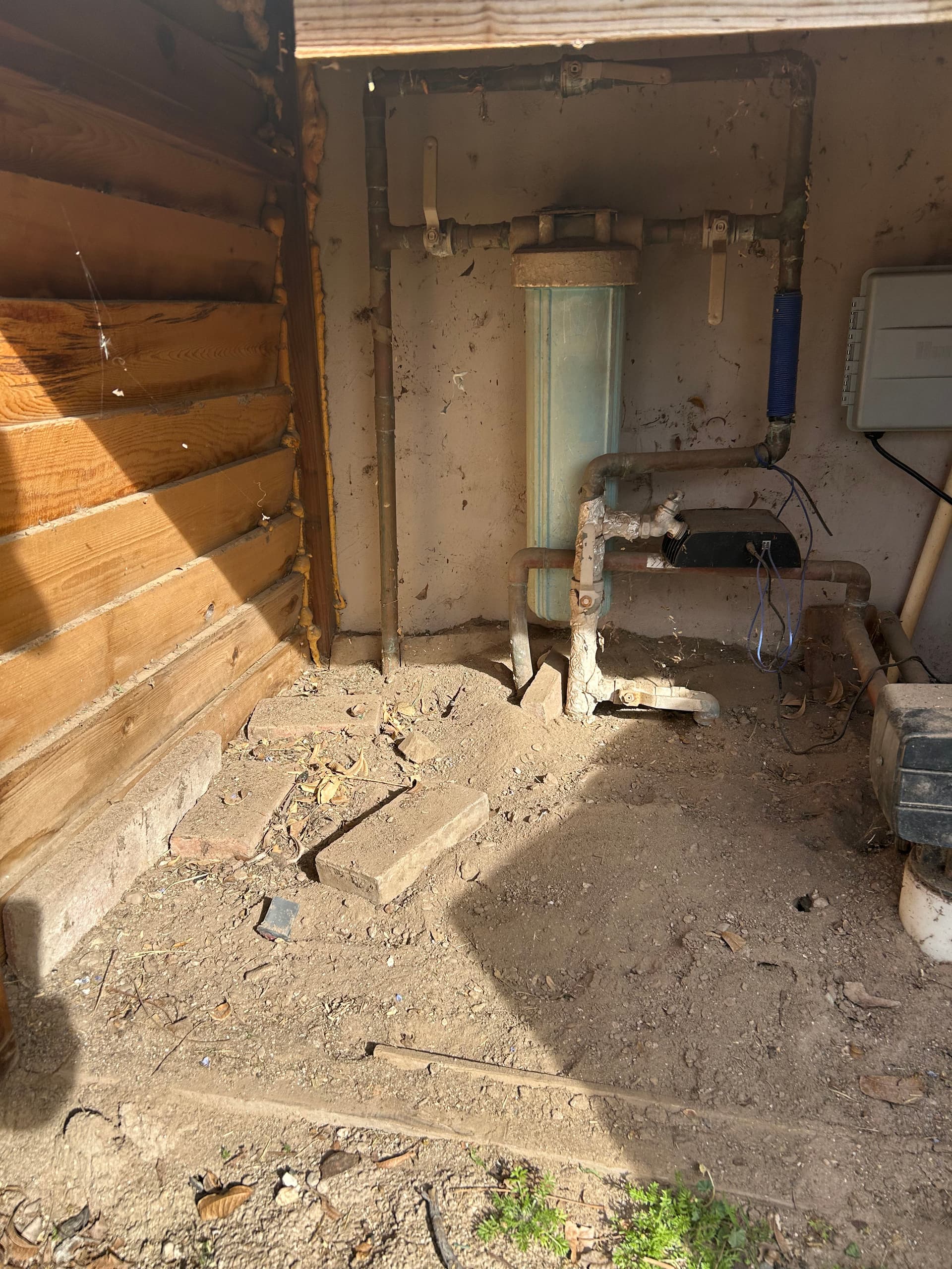 Gallery photos for Efficient Water Filtration Installation for Cleaner Well Water: Image #2