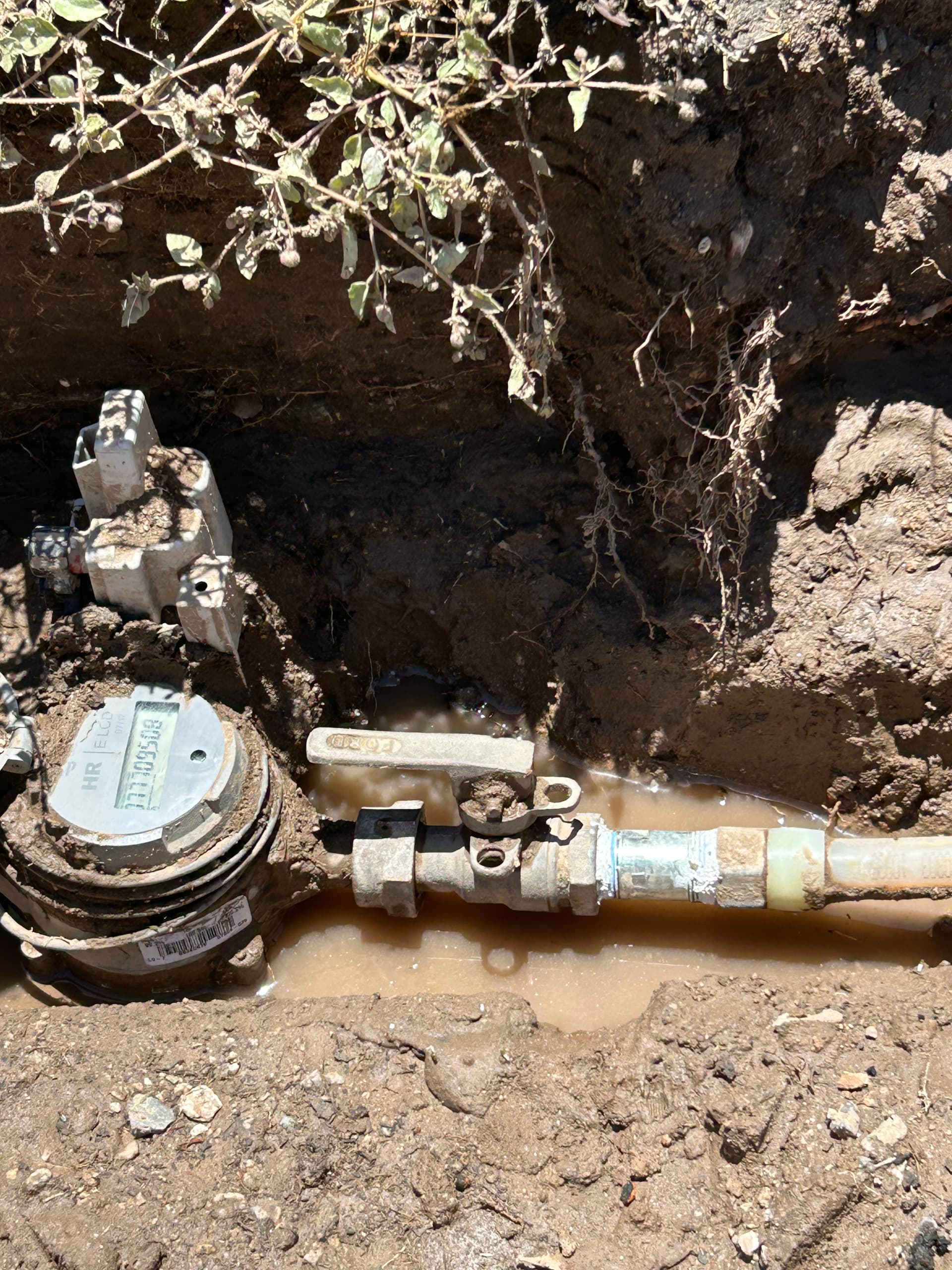 Gallery photos for Underground Pipe Leak Repair at the Meter Box: Image #4