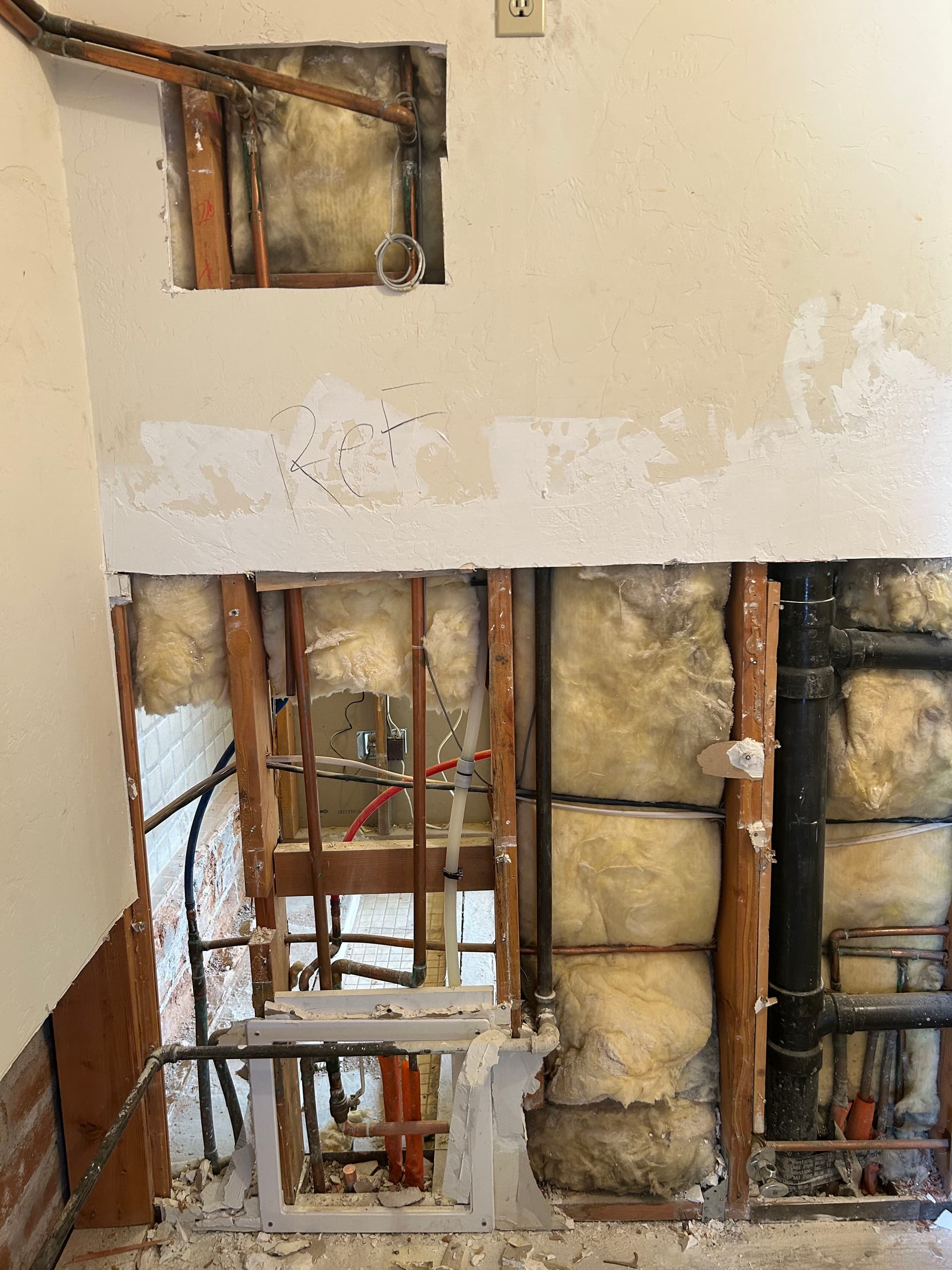 Gallery photos for Sink and Faucet Installation for a Laundry Room Makeover: Image #1