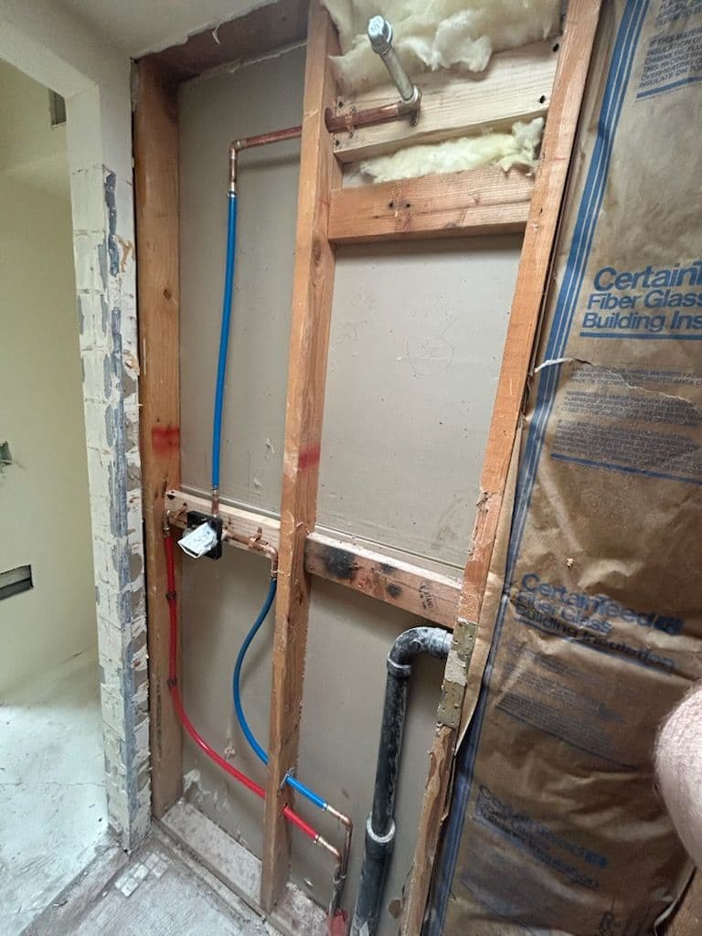 Gallery photos for Bathroom Renovation PEX Pipe Mastery: Image #1