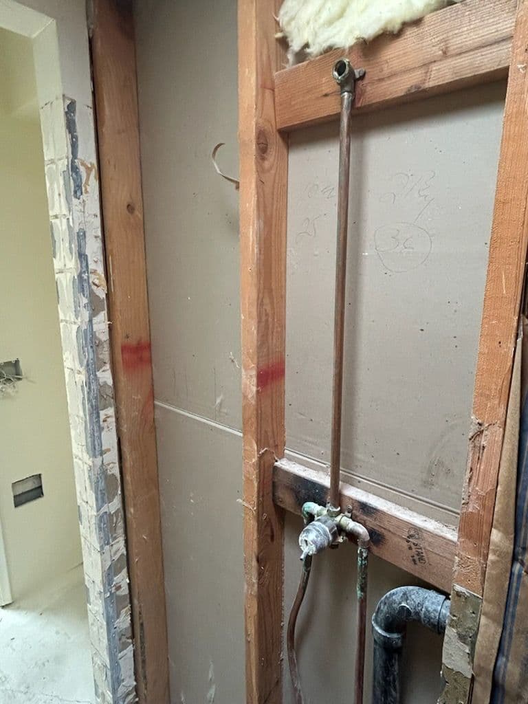 Gallery photos for Bathroom Renovation PEX Pipe Mastery: Image #2