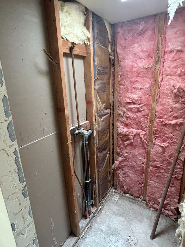 Gallery photos for Bathroom Renovation PEX Pipe Mastery: Image #3