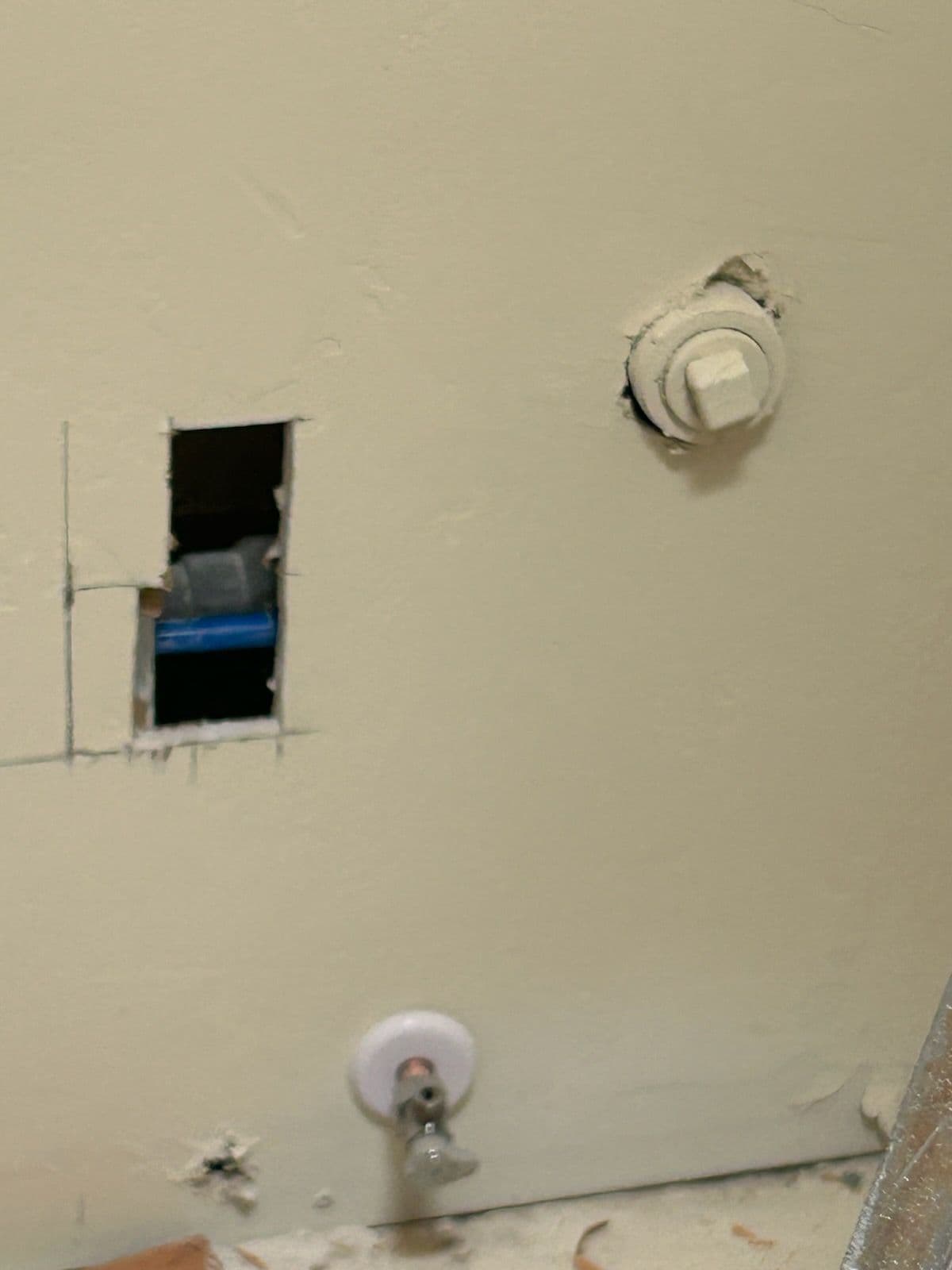 Gallery photos for Running New Aqua Pex Line for Relocated Fridge: Image #2