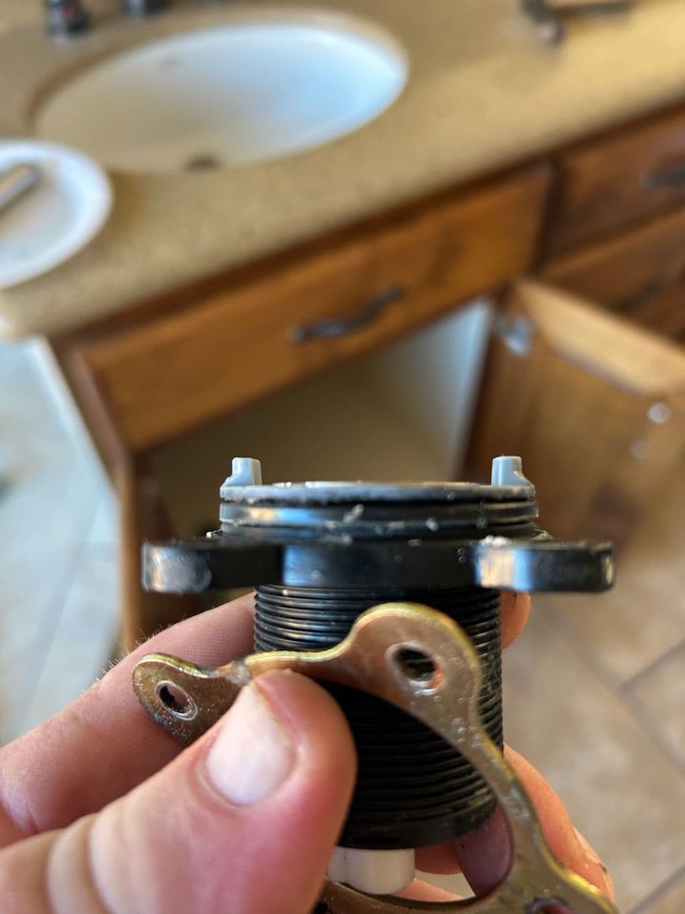 Gallery photos for Efficient Shower Valve Repair Saves You Money: Image #1